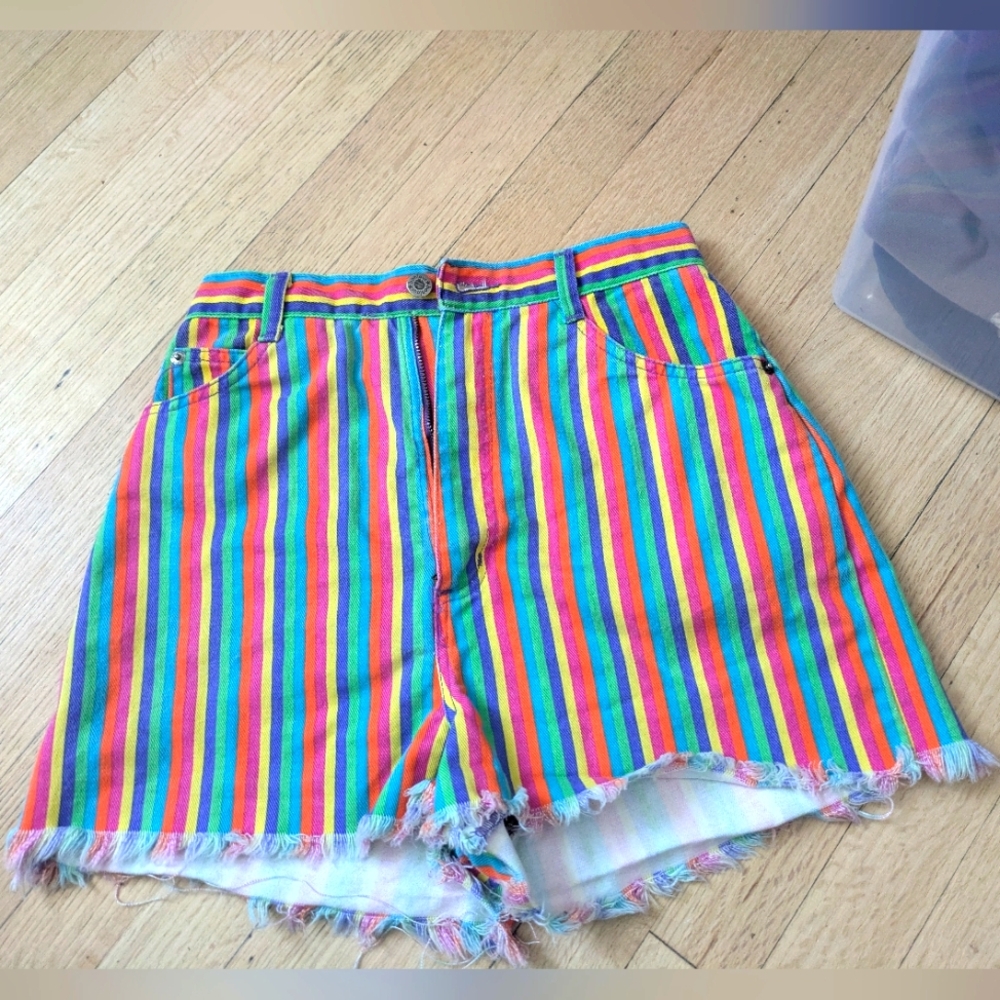 Vintage Colorful Striped Women's High Waisted Shorts